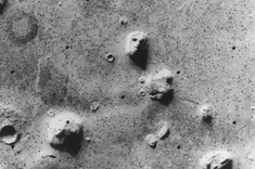 The original &apos;Face on Mars&apos; image taken by NASA&apos;s Viking 1 orbiter, in grey scale, on July, 25 1976. Image shows a remnant massif located in the Cydonia region. 