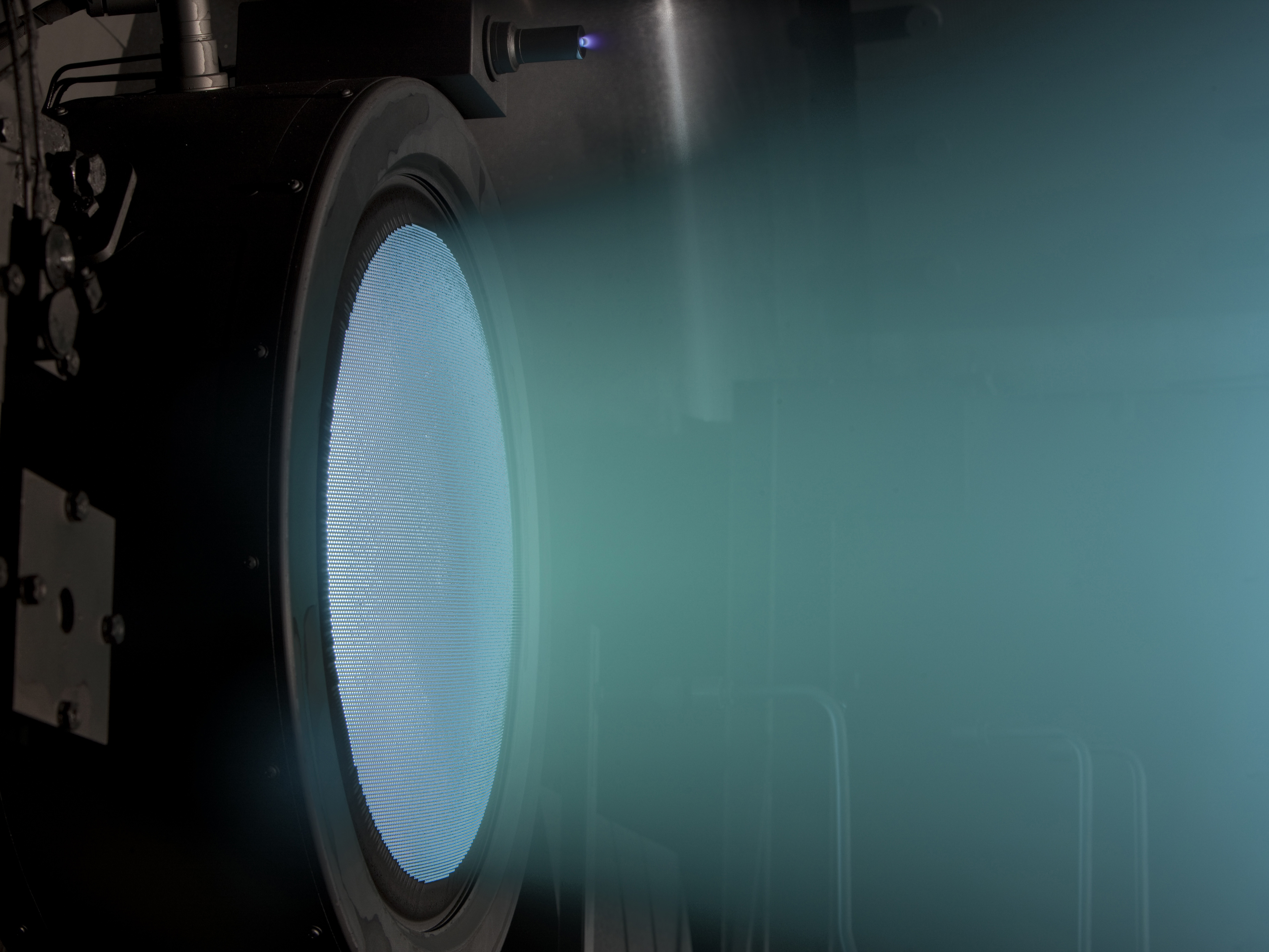 EmDrive - Page 2 Ion-engines-next-generation