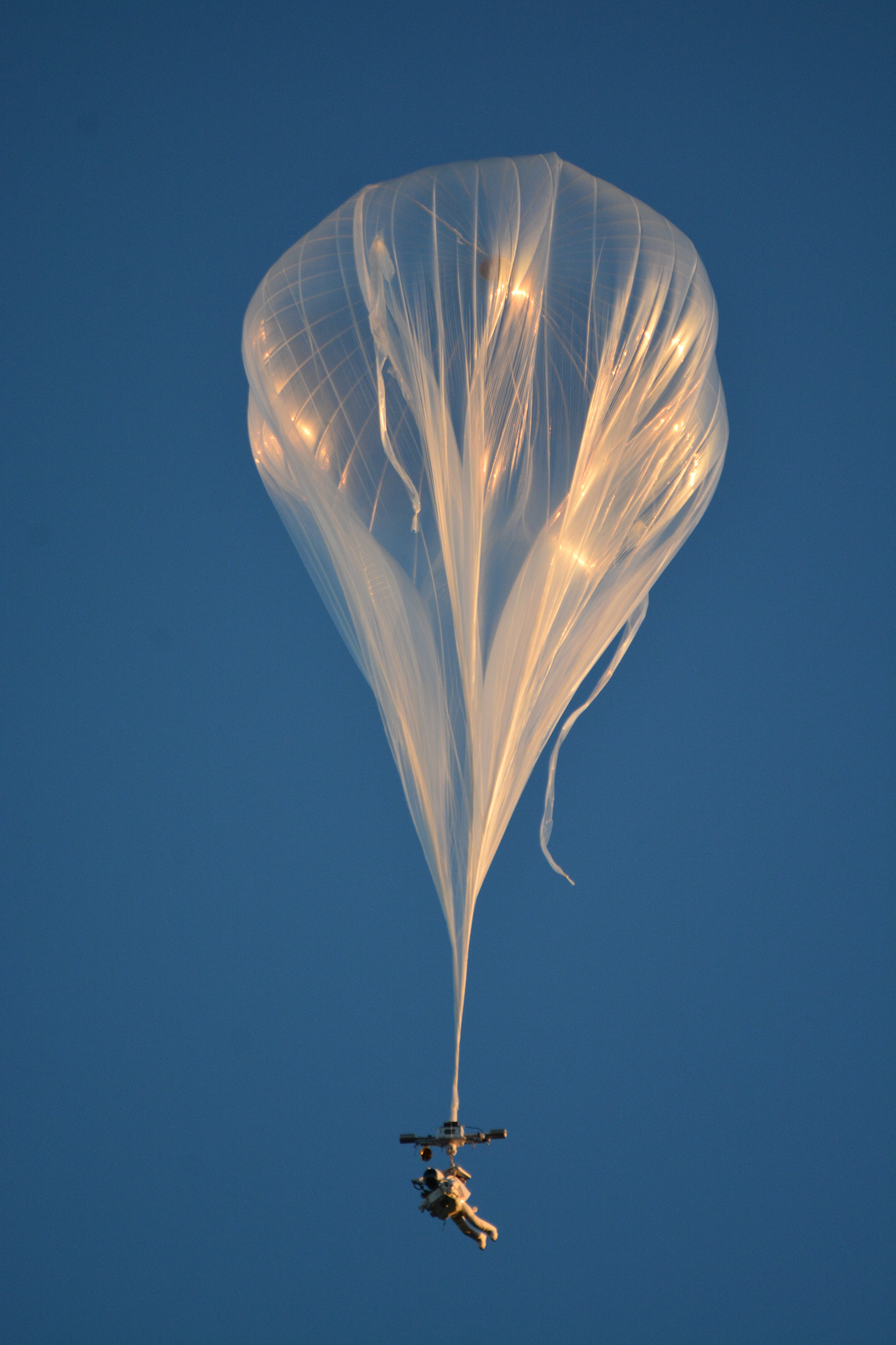 eustace-lifted-high-altitude-balloon.JPG