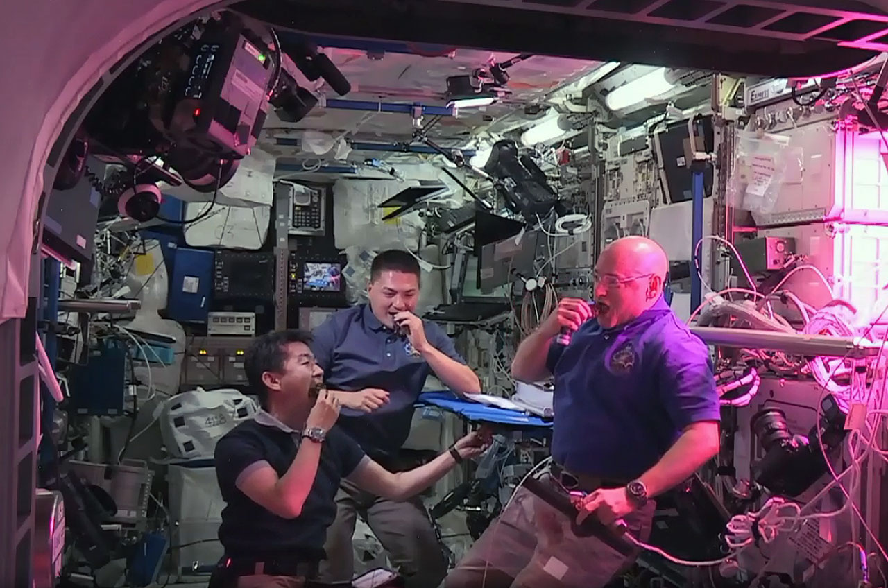 NASA Astronauts Eat Space Lettuce