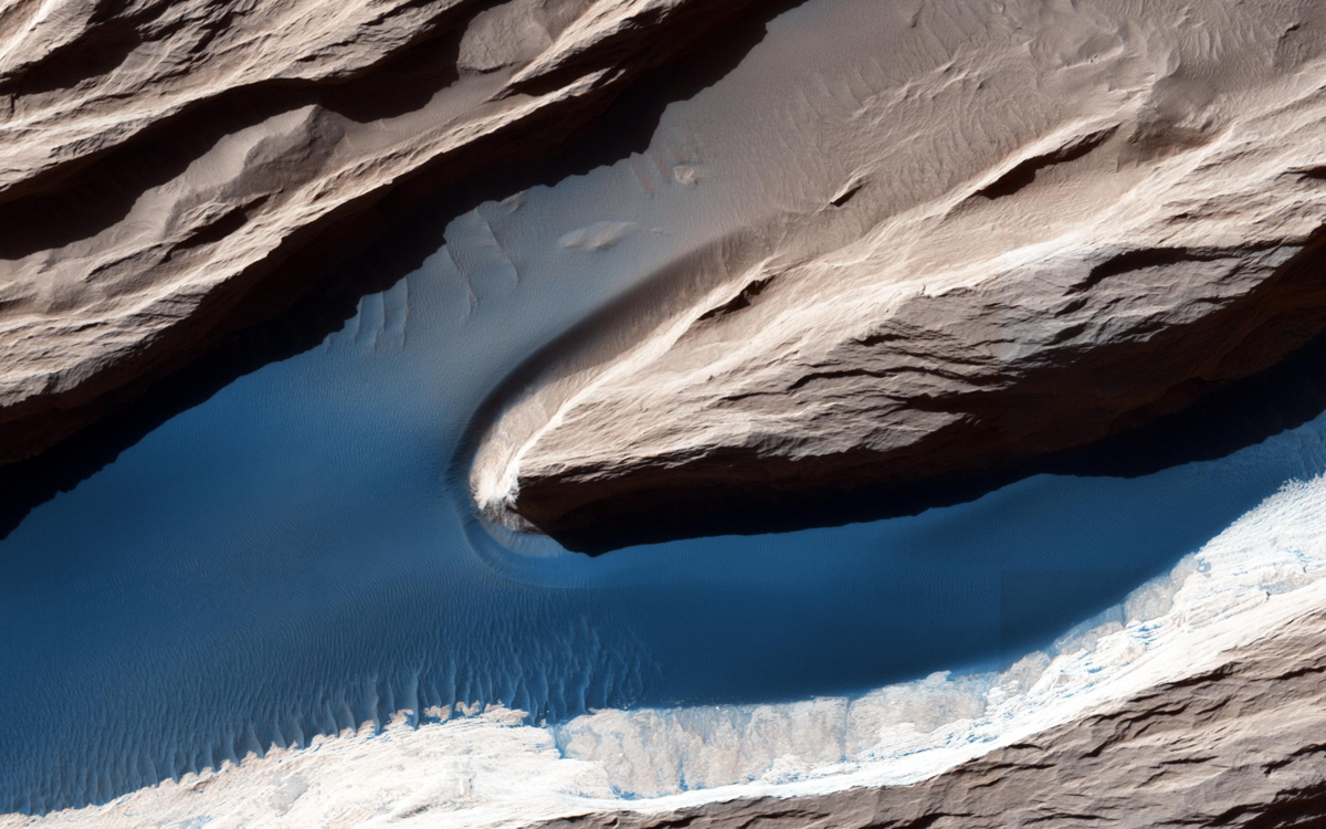 Yardangs on Mars