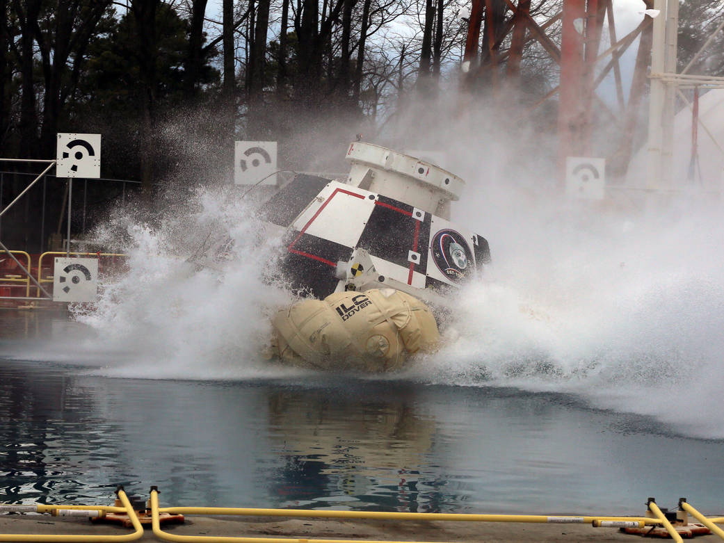 Boeing's CST-100 Crew Capsule Takes a Dip