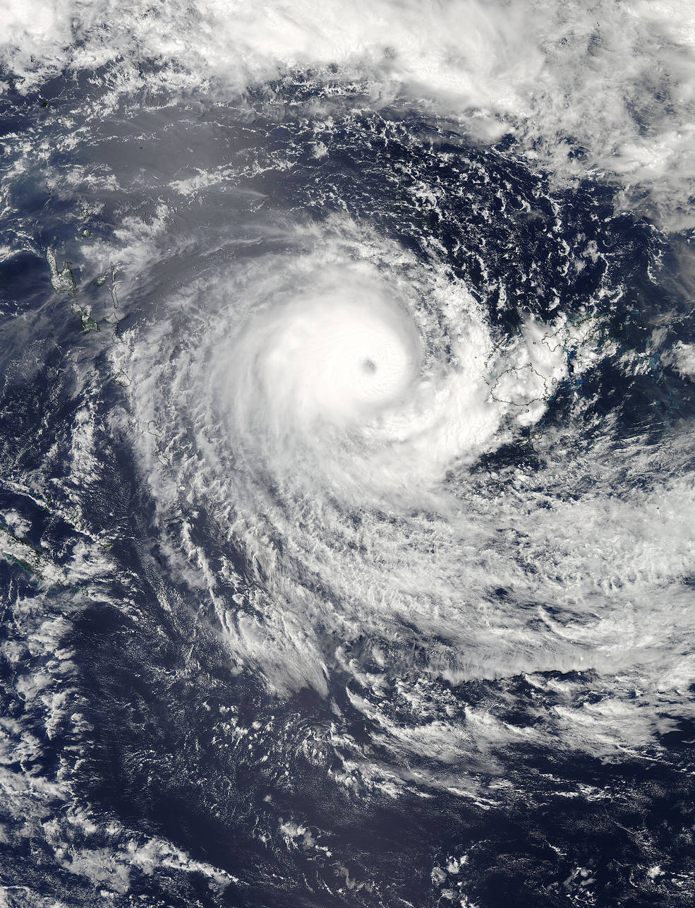 Monster Cyclone Winston Seen from Space (Photos)