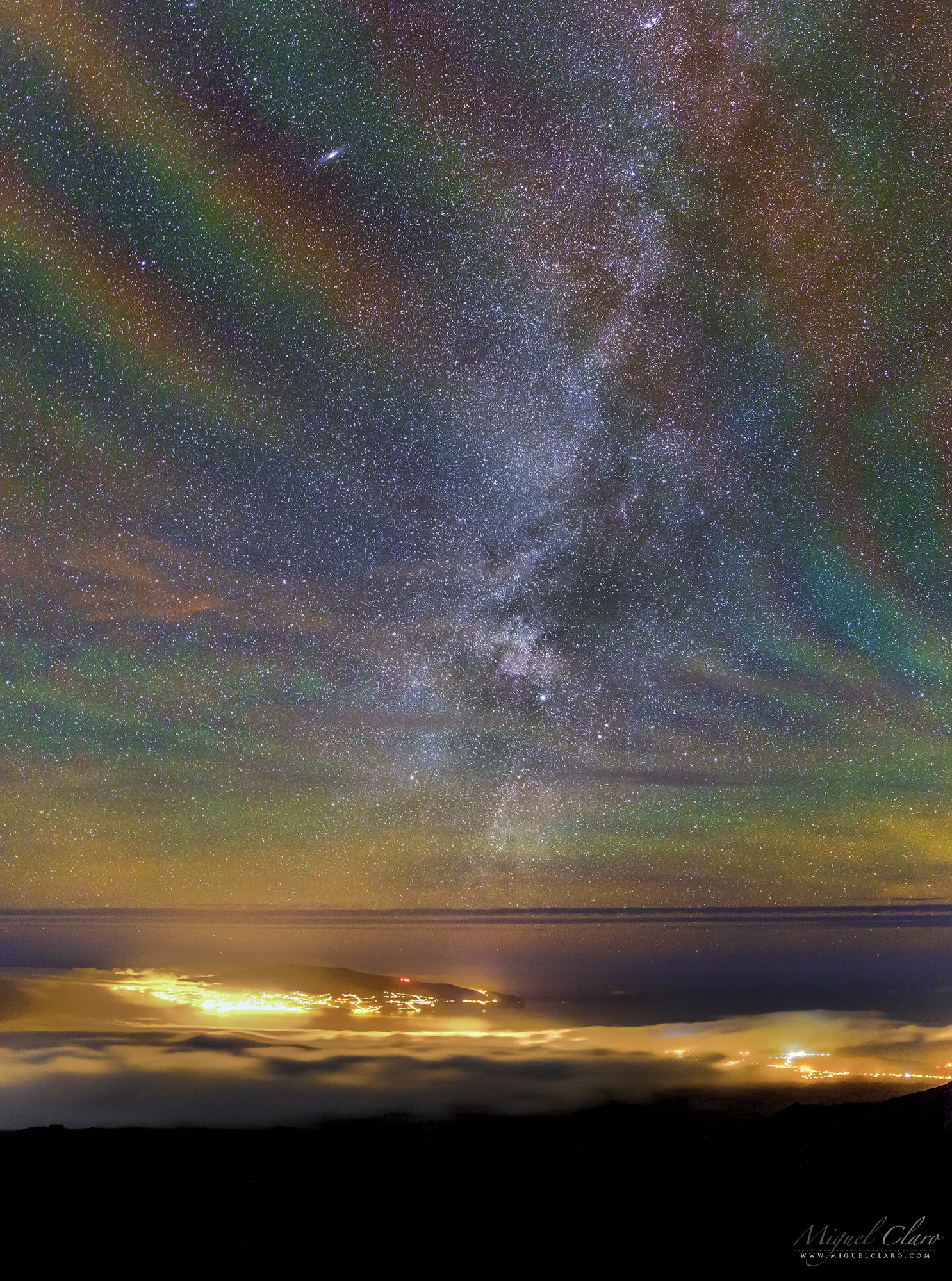 Incredible! Skywatcher Captures Colorful Rainbow Airglow Over Azores Island