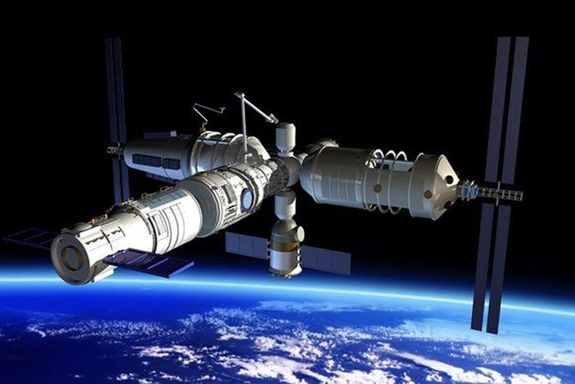 China’s 60-ton medium-size space station is depicted in this artwork.