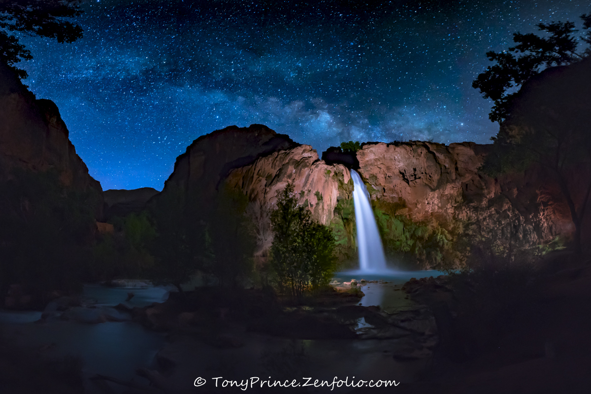 The 'Blue Hour' Milky Way Glitters Over Havasu Falls in Stunning Photo