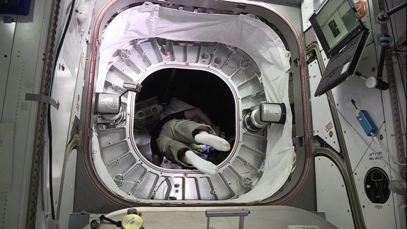 NASA astronaut Jeff Williams floats into the International Space Station's Bigelow Expandable Activity Module (BEAM) on June 6, 2016.