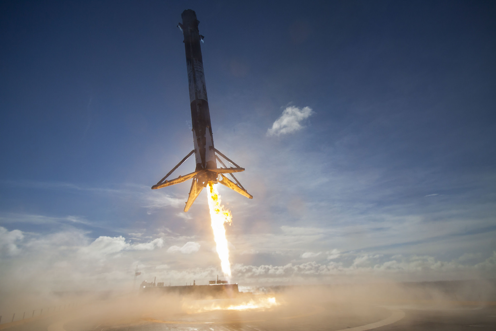 SpaceX Goes for 4 Rocket Landings in a Row Today: How to Watch It Live