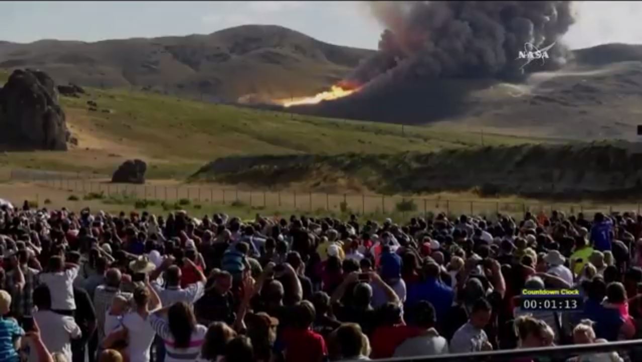 SLS Engine Test Wide View