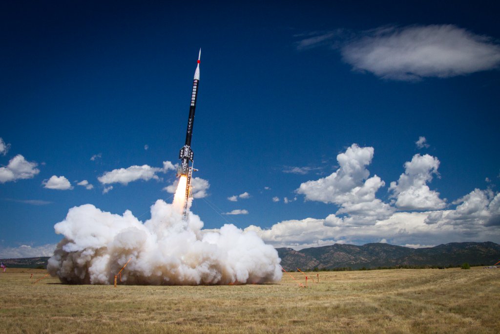 Career Launch: 50-Foot Rocket Built By Students Breaks Records